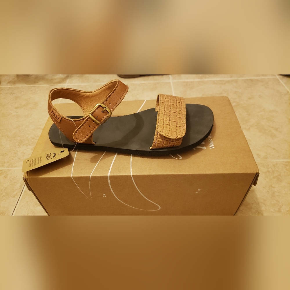 Tikki Sandals